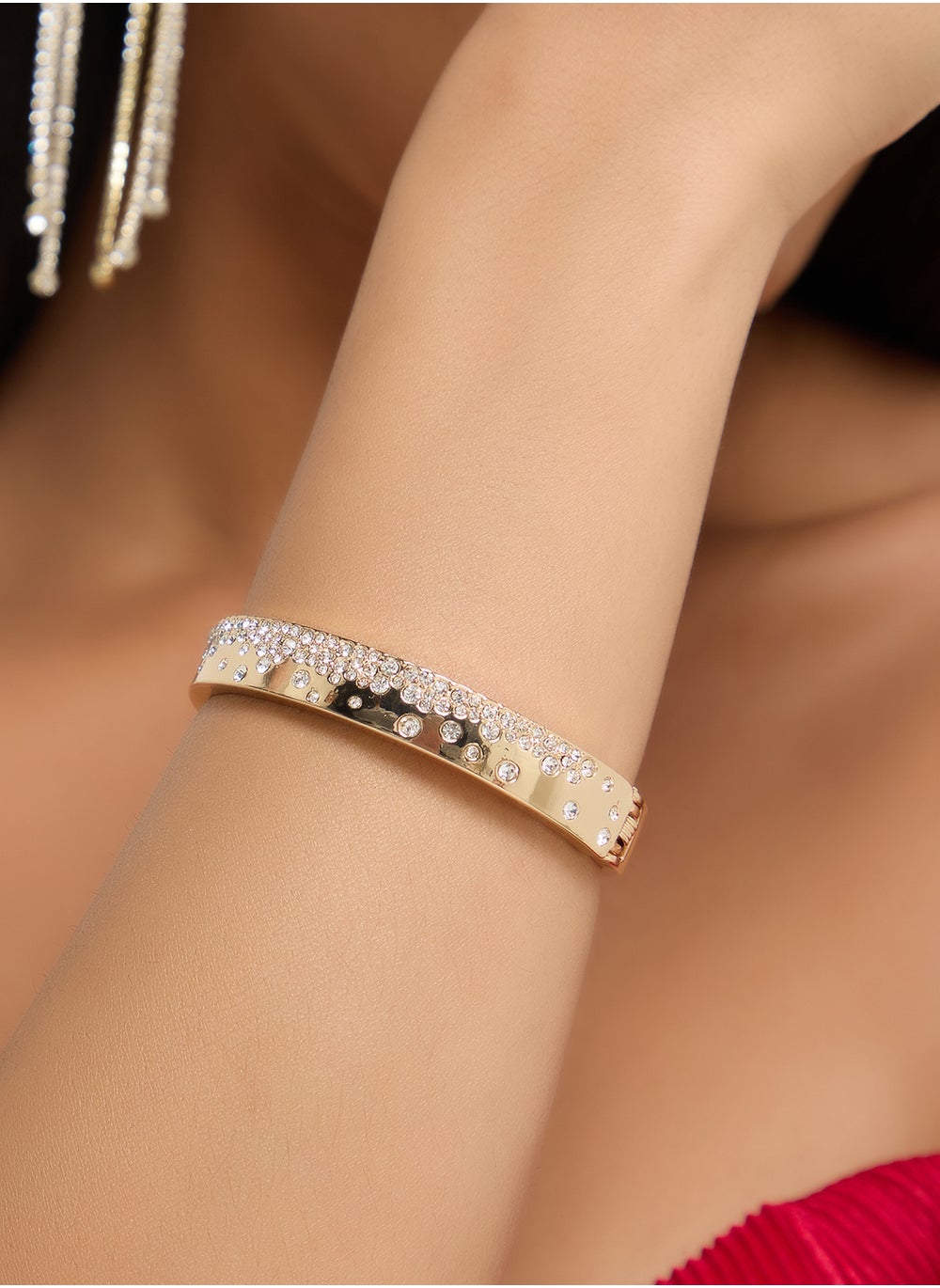 buy-ella-limited-edition-by-namshi-diamante-bangle_00g