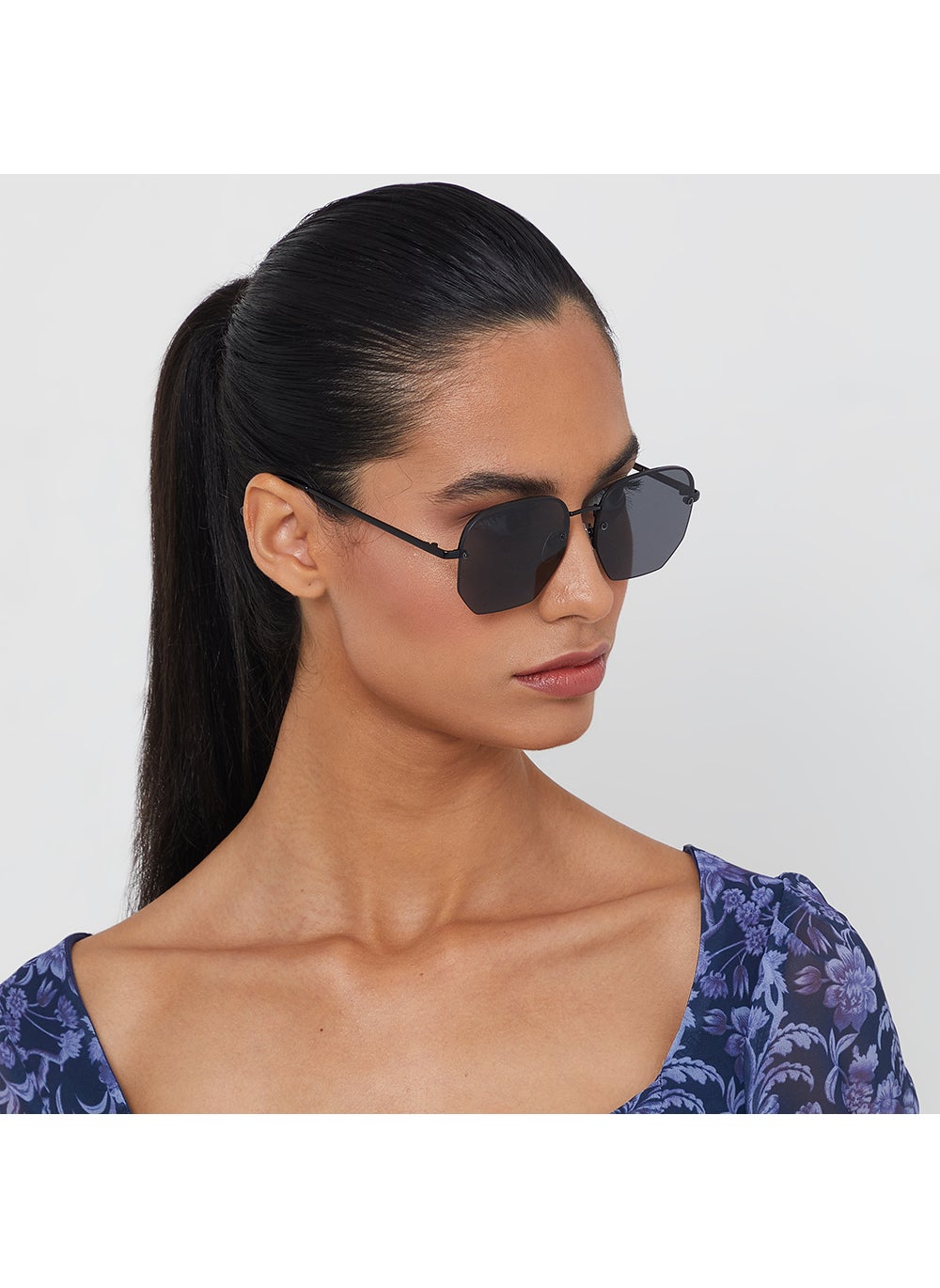 buy-blackout-blackout-nina-geometric-rimless-sunglasses_mhl