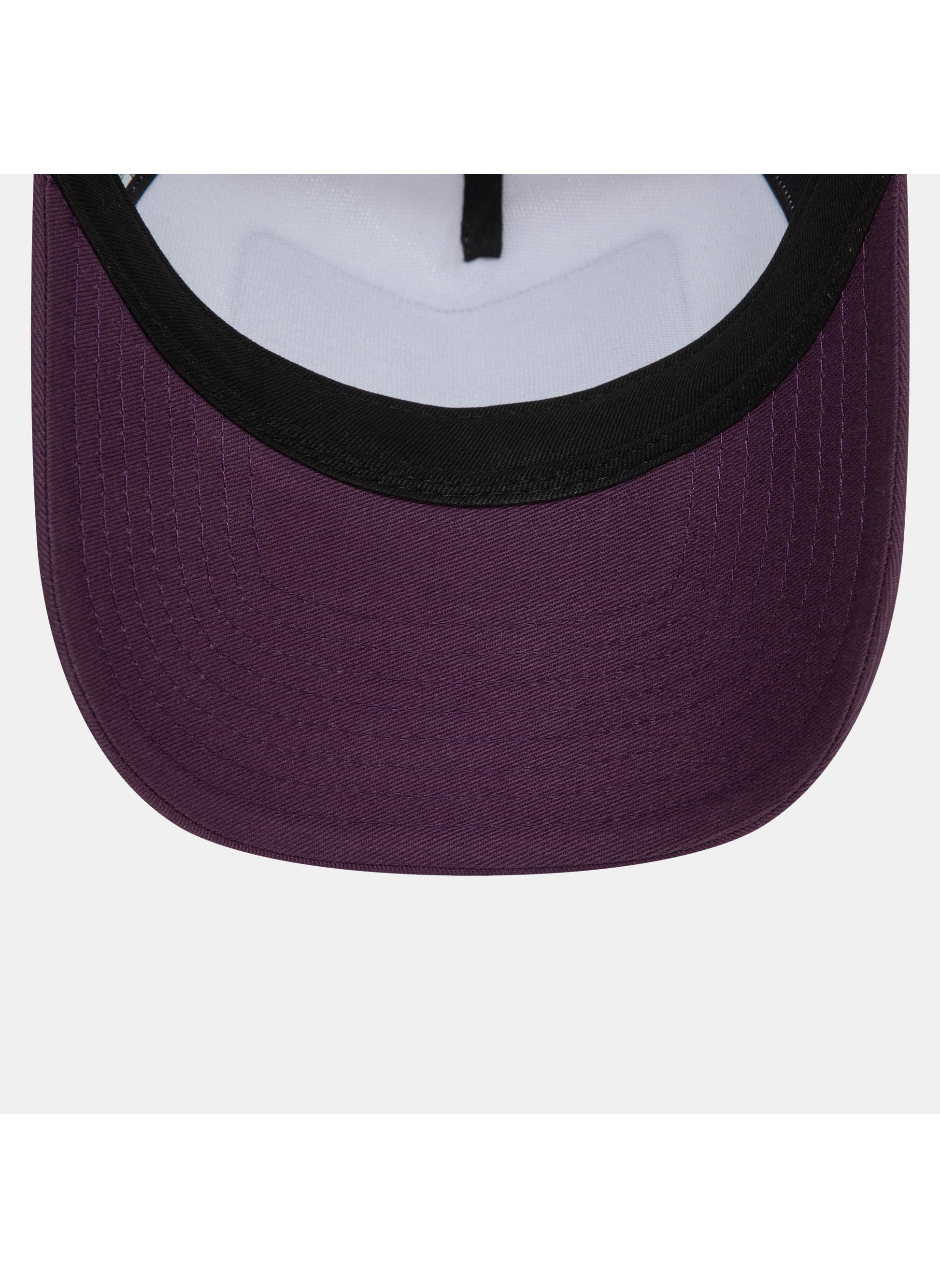 buy-new-era-men-s-courchevel-ski-patch-9forty-trucker-cap_qtf