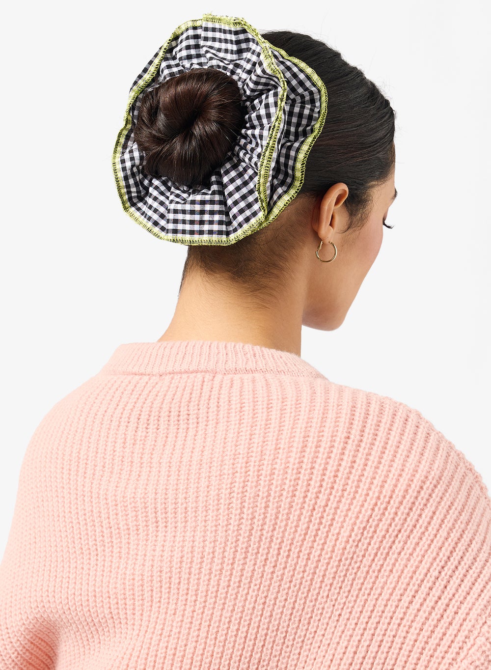 buy-ginger-gingham-ruffle-scrunchie_ui5