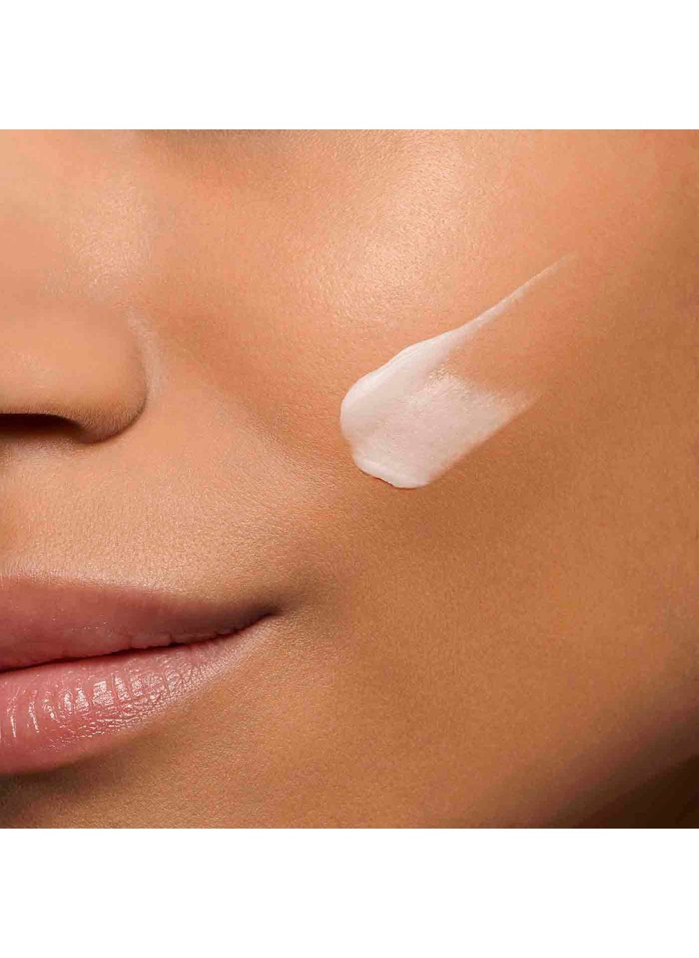 buy-clarins-instant-smooth-perfecting-touch_ewi