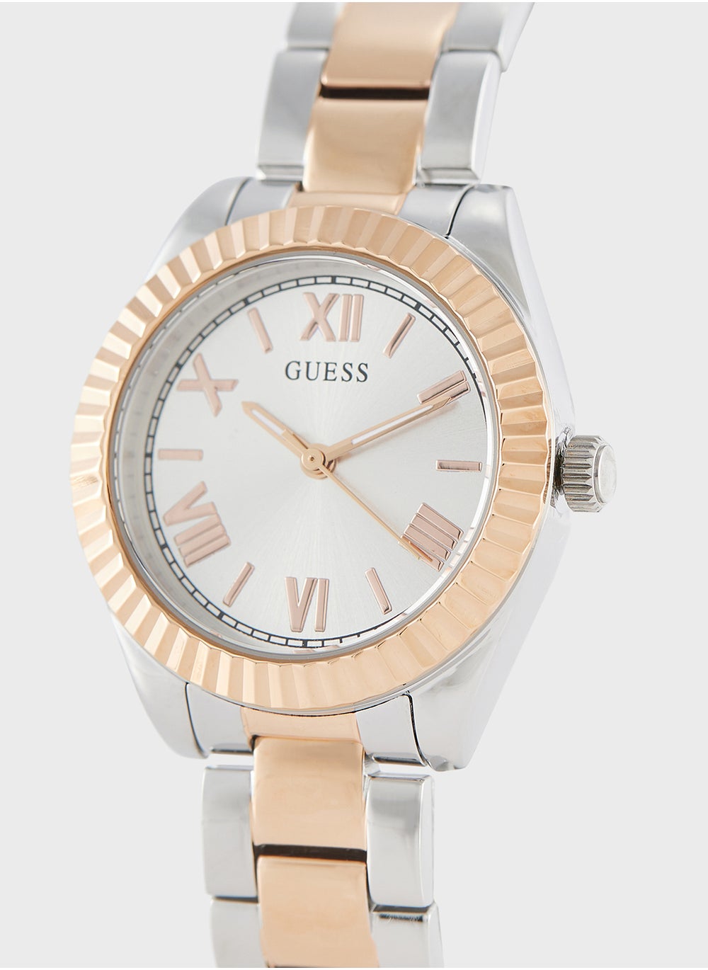 buy-guess-mini-luna-steel-strap-analog-watch_9z7