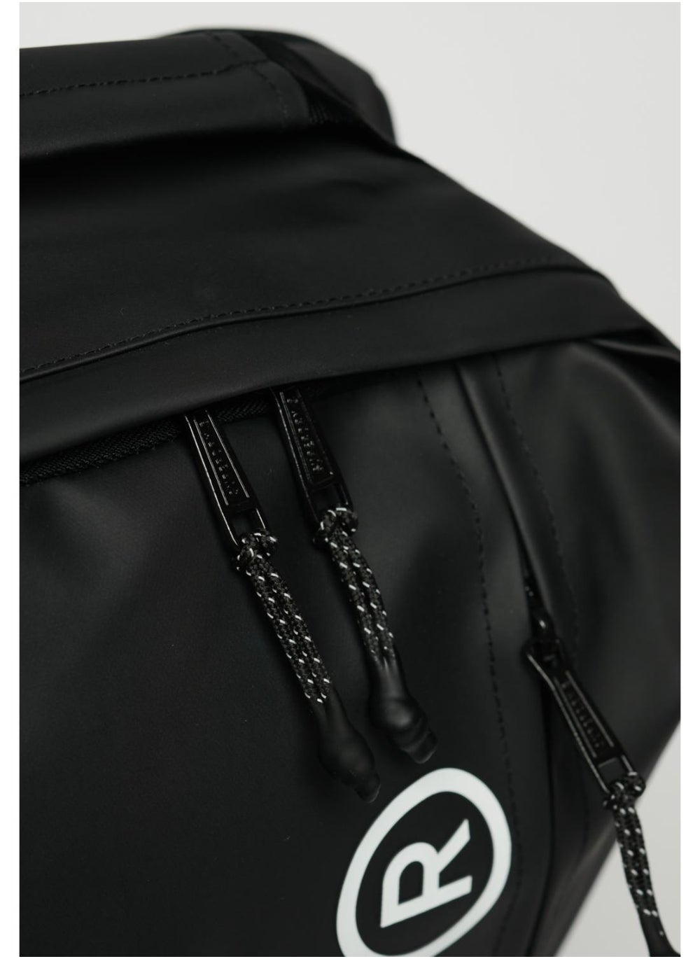 buy-superdry-35l-tarp-backpack_5q3