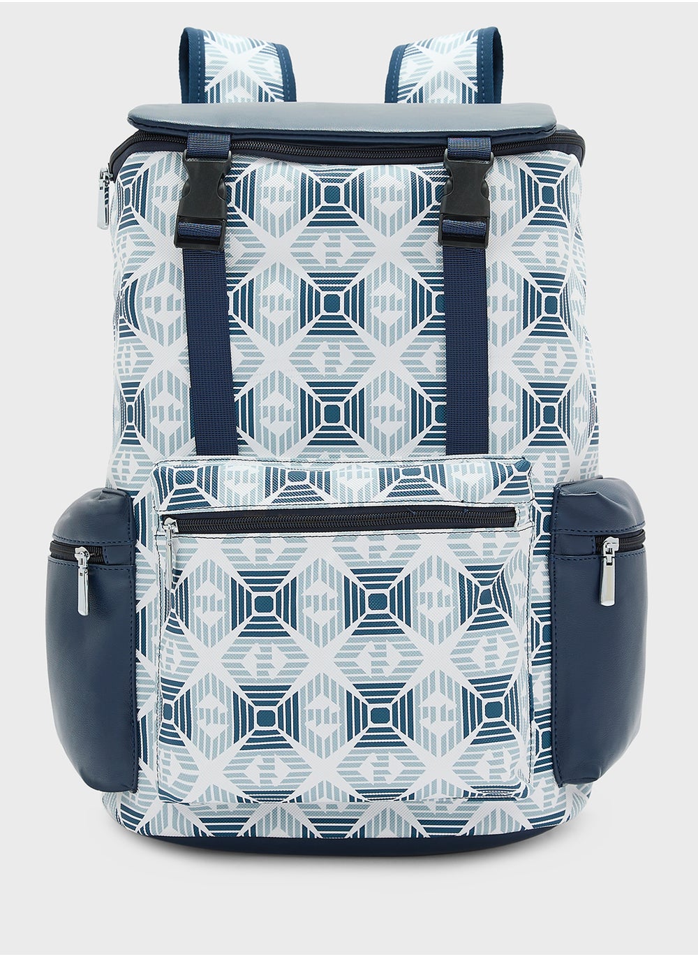 buy-seventy-five-printed-casual-backpack_bwi