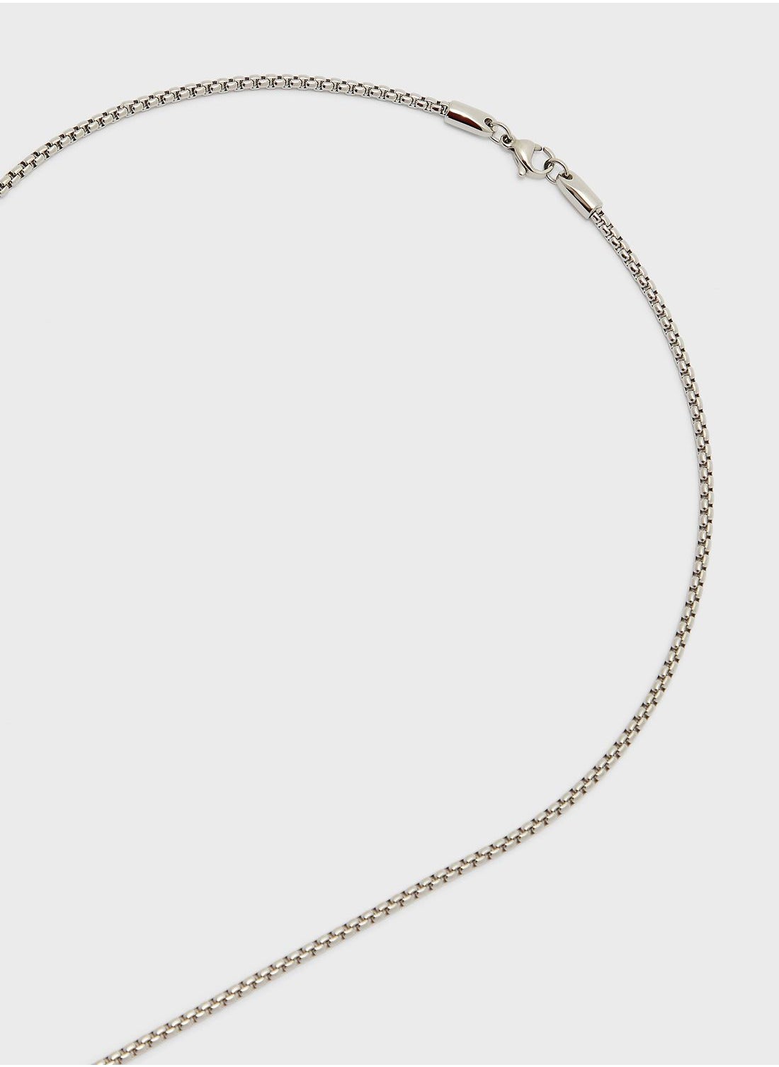 buy-tommy-hilfiger-dog-tag-necklace_qrn