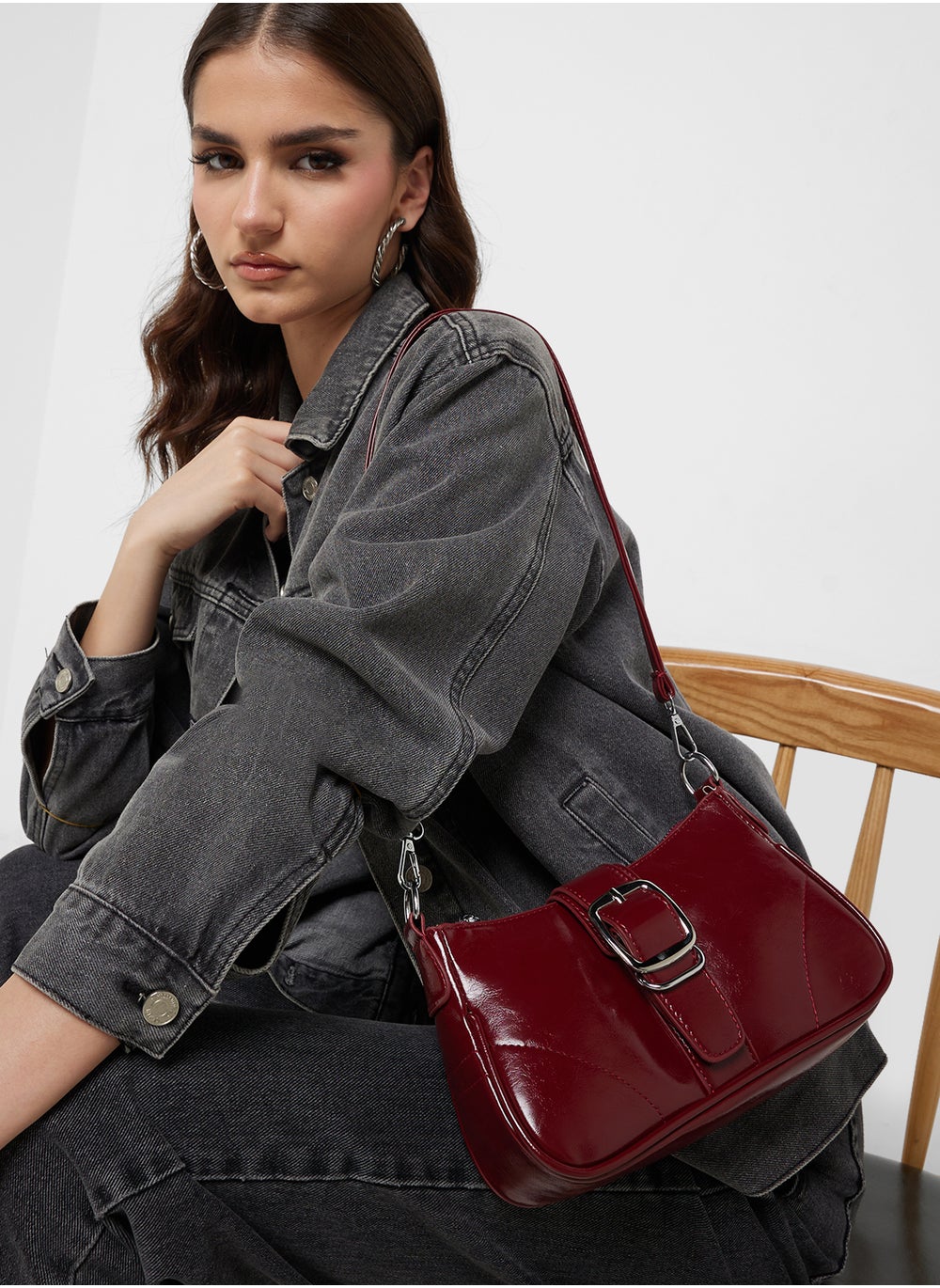 buy-ella-crossbody-with-buckle-detail_vfq