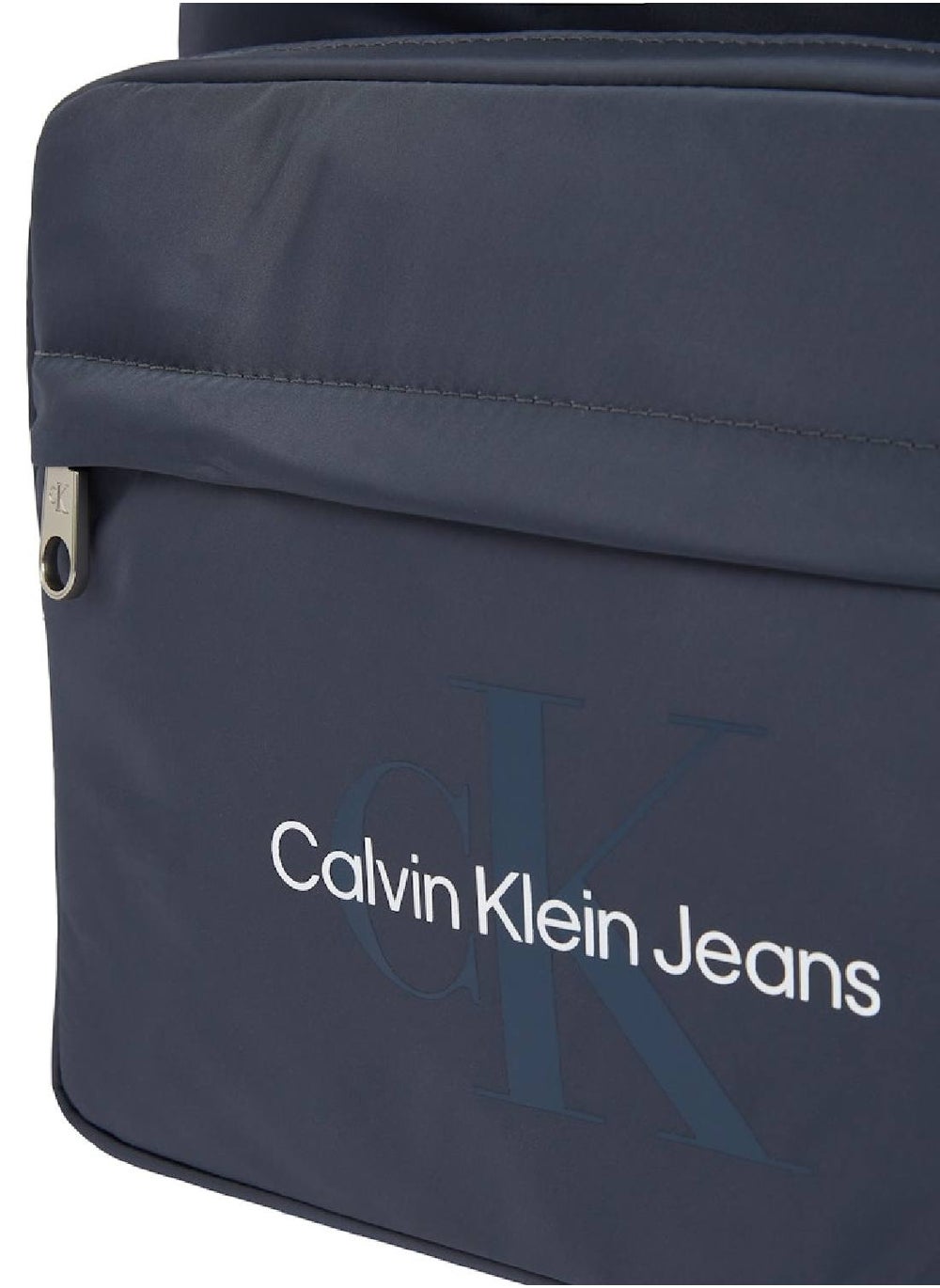 buy-calvin-klein-jeans-laptop-backpack_25g