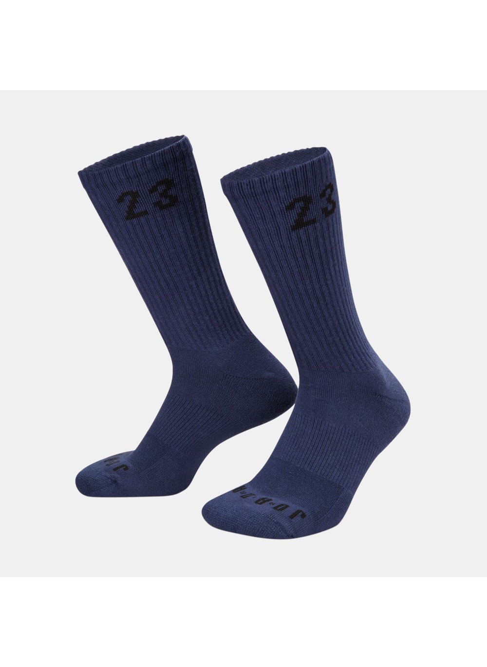 buy-jordan-essentials-crew-socks-3-pairs_y1p