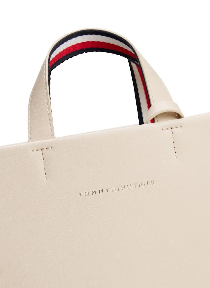 buy-tommy-hilfiger-logo-detailed-top-handel-satchels_jhl