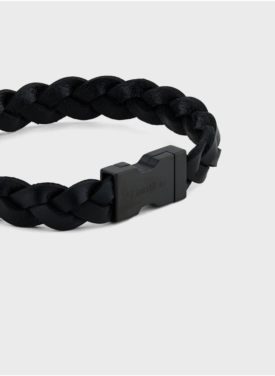 buy-calvin-klein-industrial-hardware_wt0