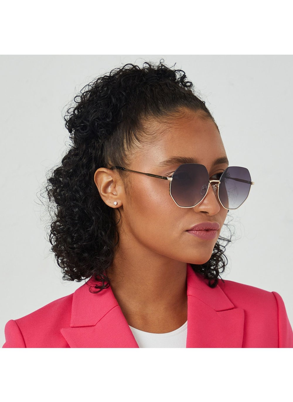 buy-blackout-hexa-women-japanese-gold-sunglasses-frame-material-metal-frame-color-japanese-gold-lens-color-gray-full-rim_kqg