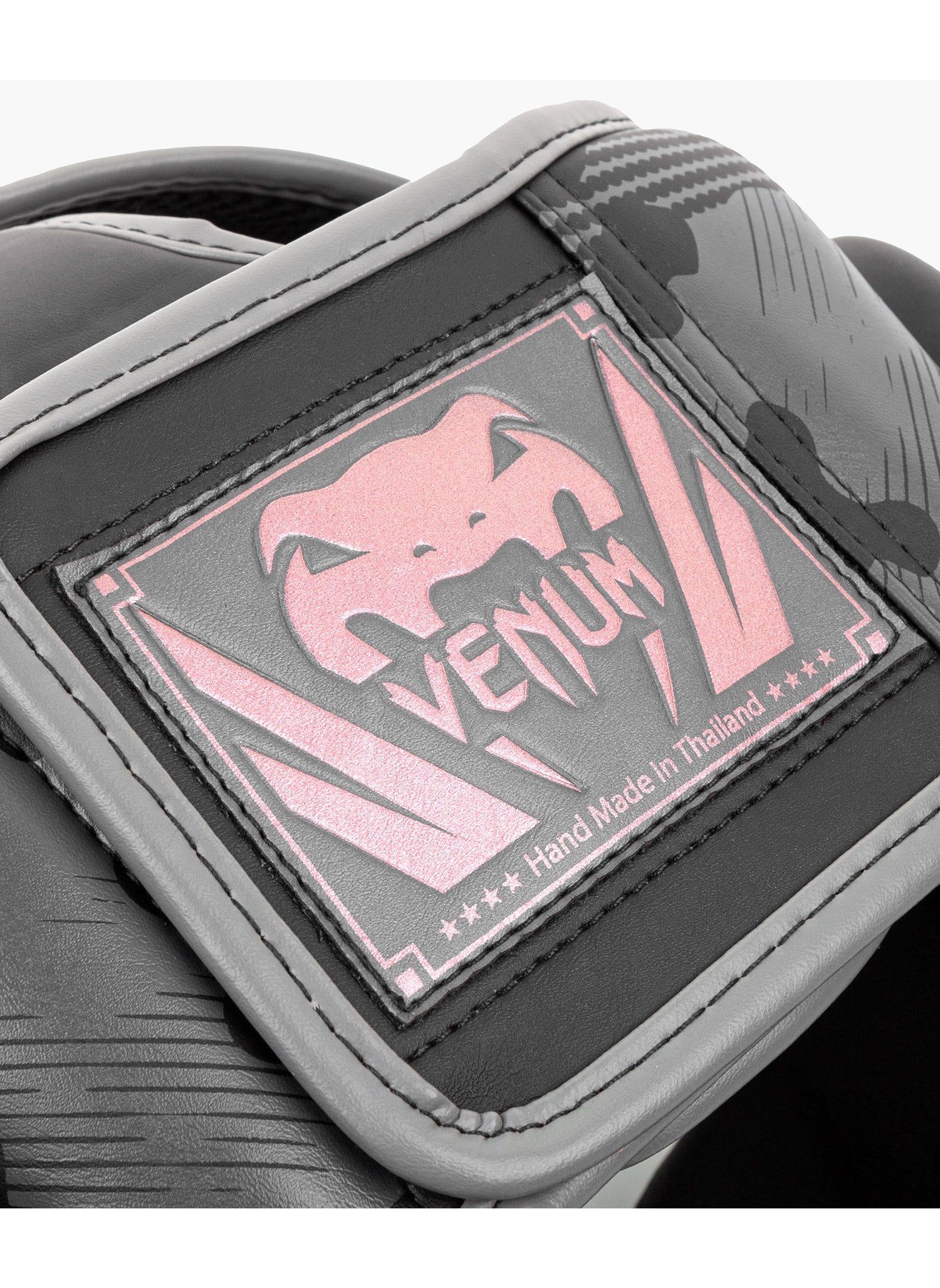 buy-venum-elite-boxing-headgear_hbf
