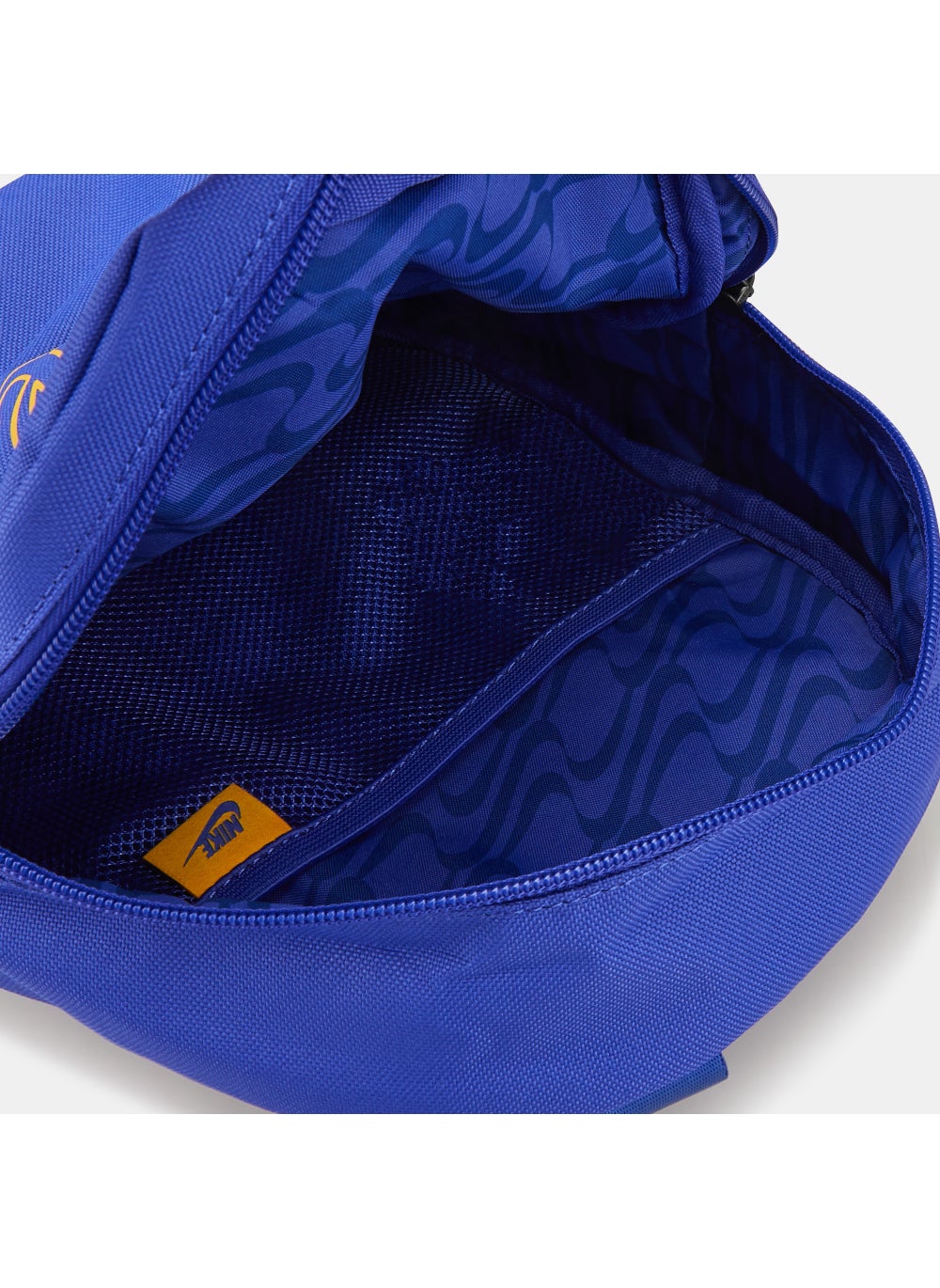 buy-nike-women-s-sportswear-futura-365-mini-backpack_nyn