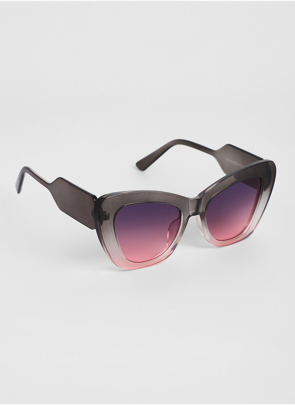 buy-haute-sauce-haute-sauce-women-s-the-city-cateye-sunglasses-for-casual-wear-one-size-charcoal-black-polycarbonate-frame-midnight-black-polarized-lens-full-rim-eyewear-for-woman-girls_mno