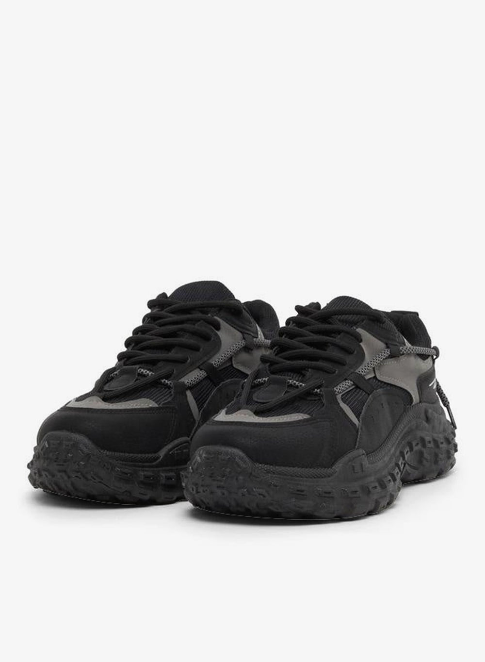 buy-styli-styli-abstract-lace-design-chunky-sole-lace-up-sneakers_vss