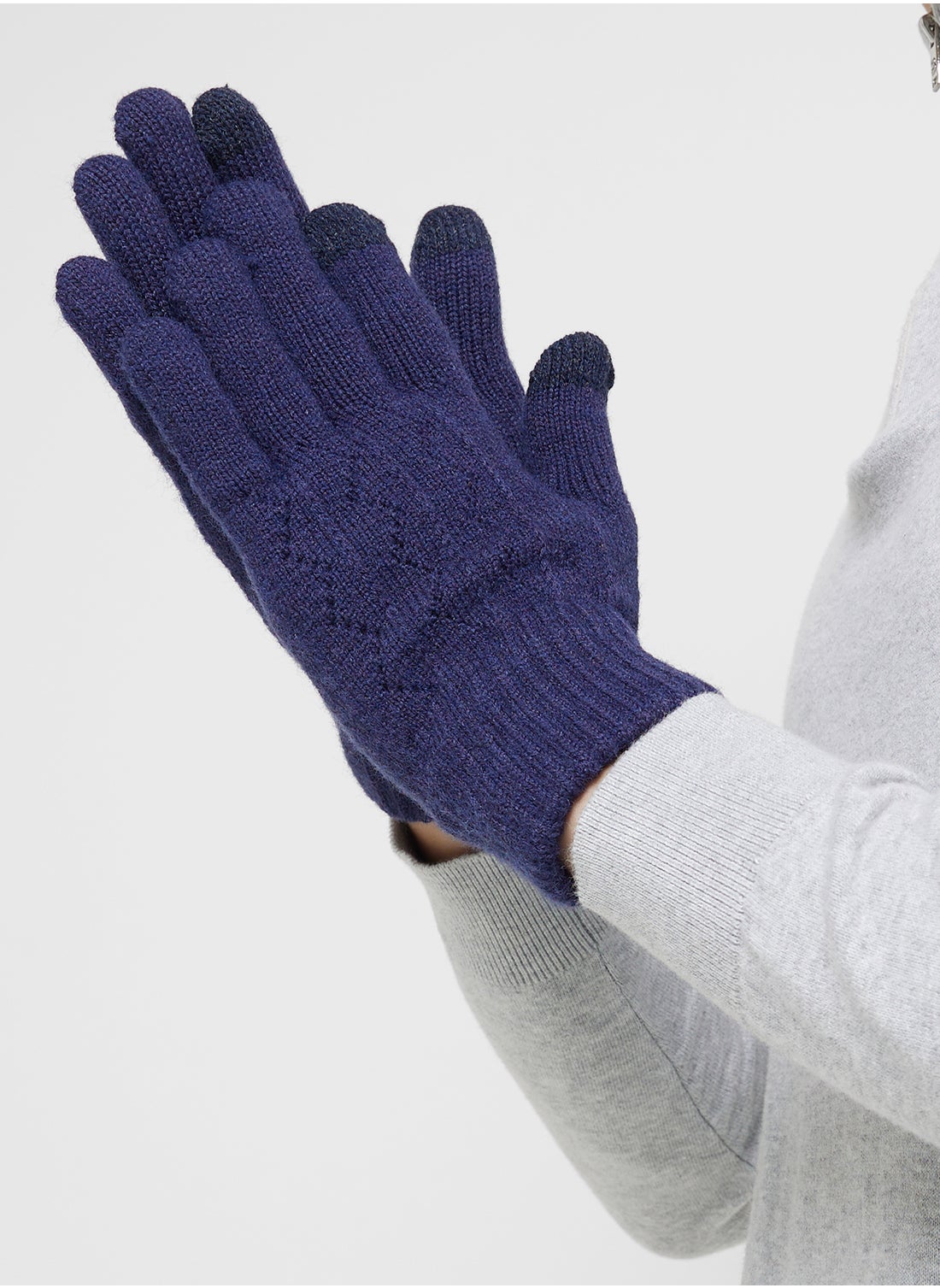 buy-robert-wood-knitted-gloves_vpn