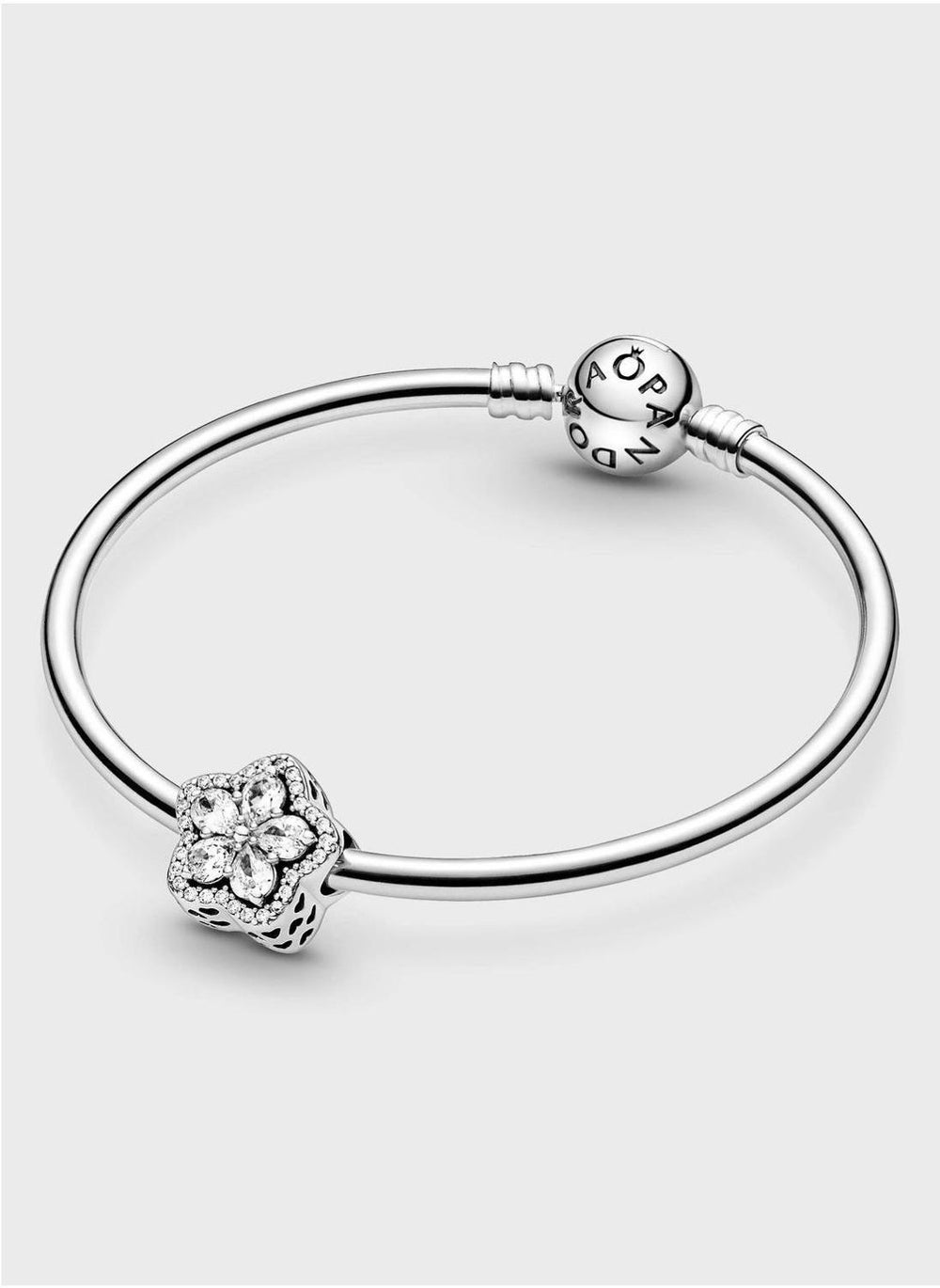 buy-pandora-sparkling-snowflake-pava-c-charm_145
