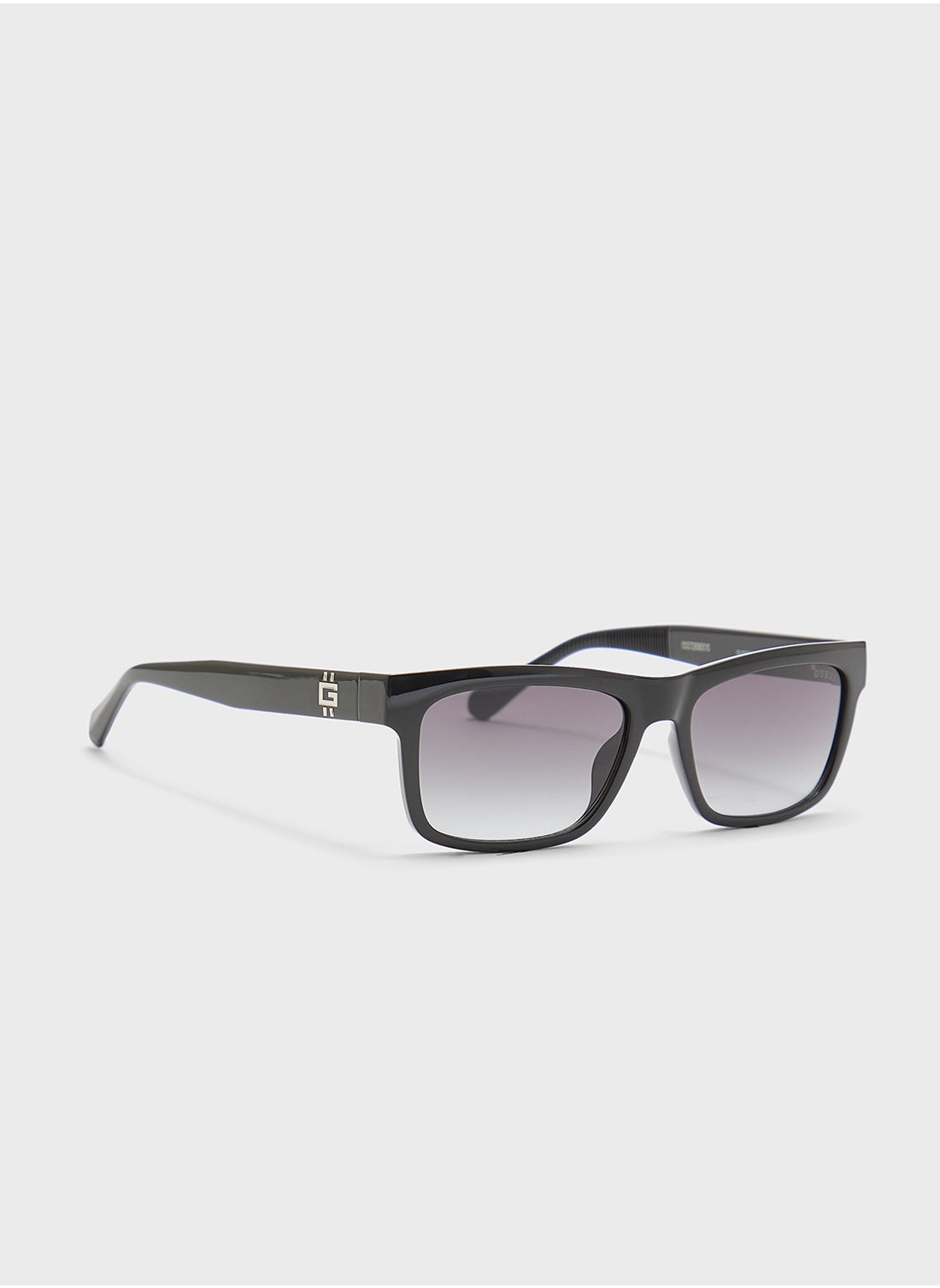 buy-guess-gu0022101b57-wayfarers-sunglasses_5pt