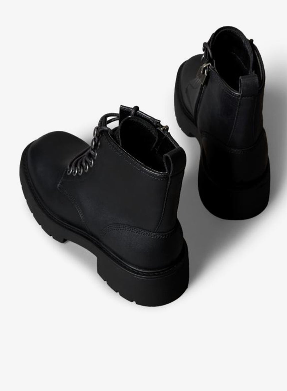 buy-calvin-klein-jeans-leather-chunky-heeled-lace-up-boots_grn