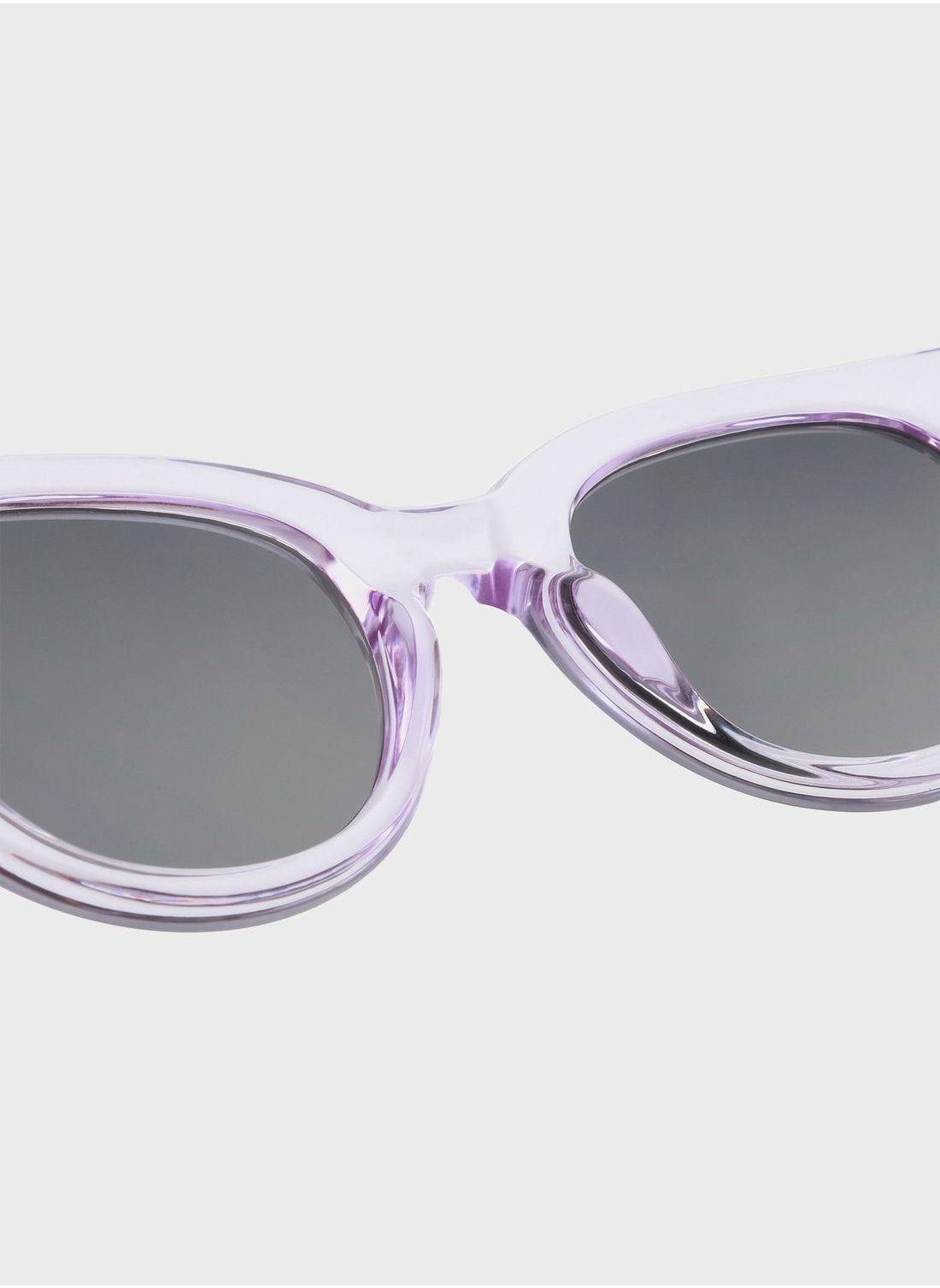 buy-a-kjaerbede-lilly-sunglasses_nun