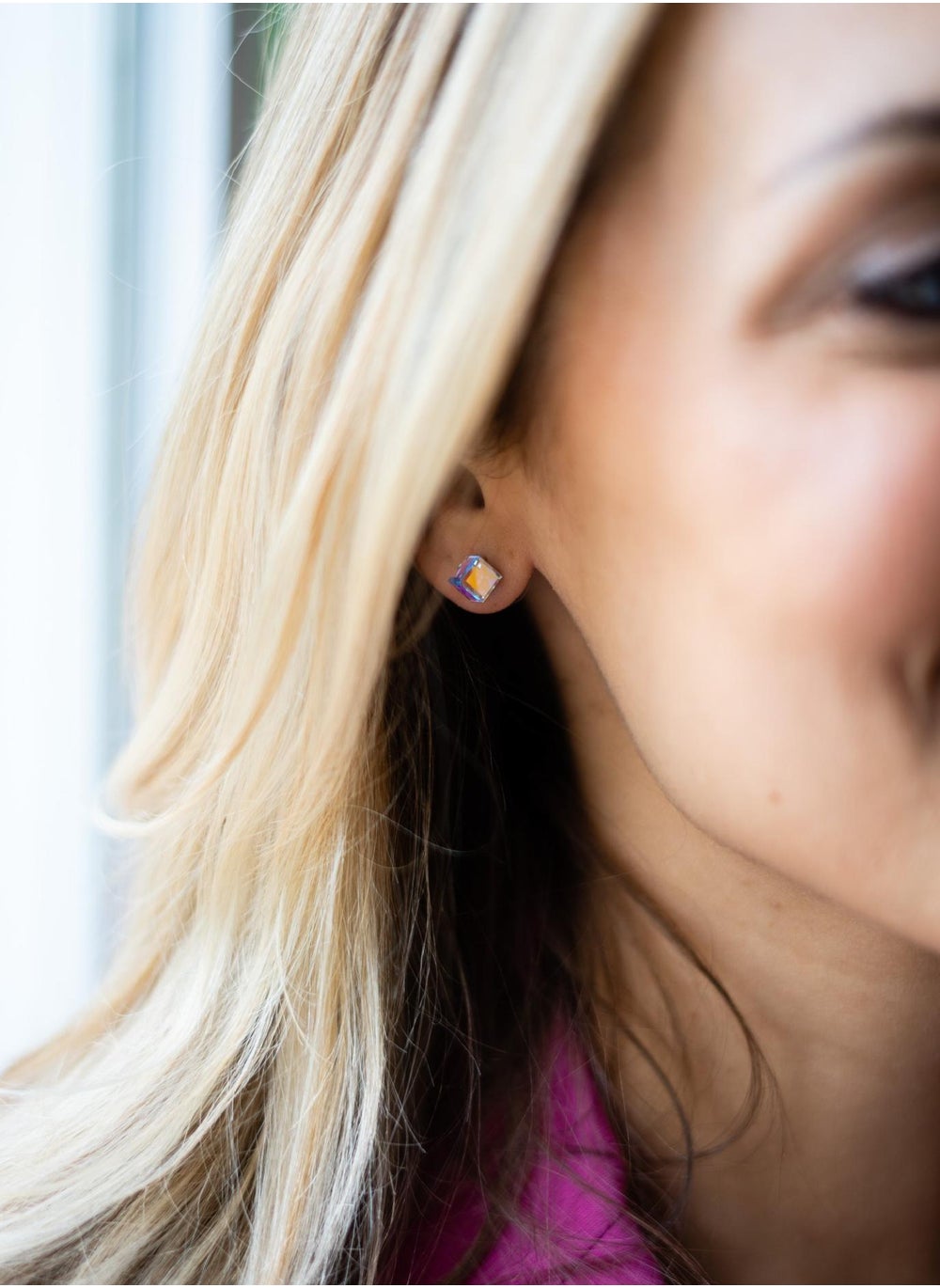 buy-seona-iris-aurore-boreale-crystal-stud-earrings-iridescent-brilliance_4fi