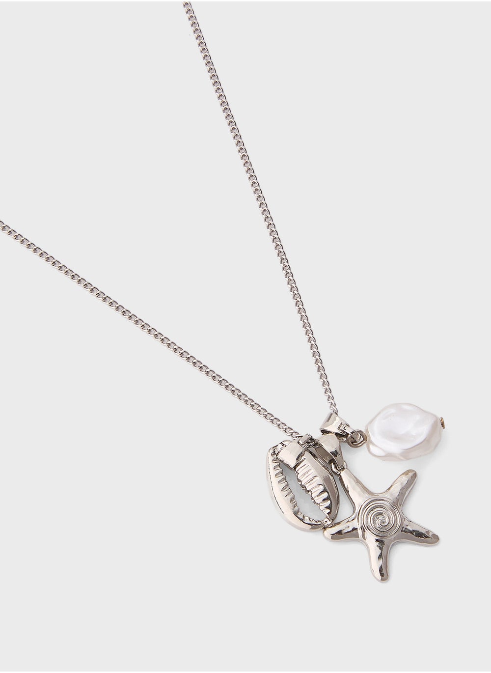 buy-ella-shell-pendant-chain-necklace-with-two-mix-pack-pendants_bw1