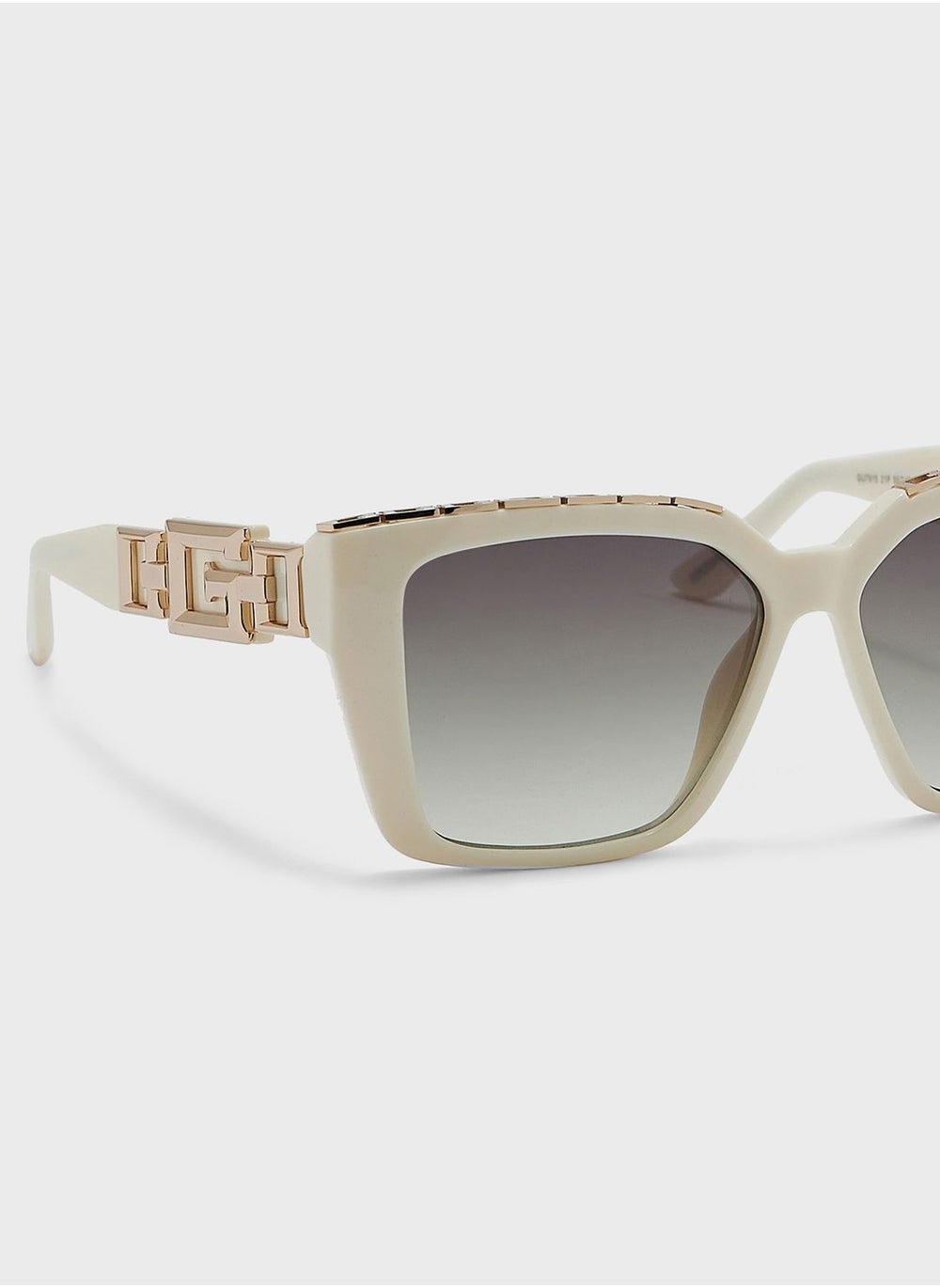 buy-guess-oversized-shape-sunglasses_3qn