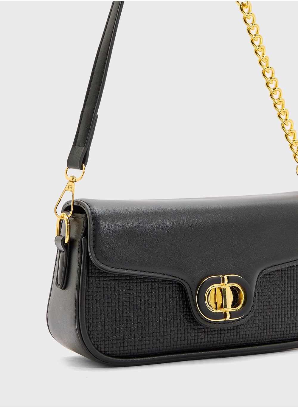buy-ella-chain-detail-strap-crossbody_au4