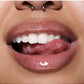 لمعان فاخر بلمسة خفيفة: Lipglass Air - Frosting
