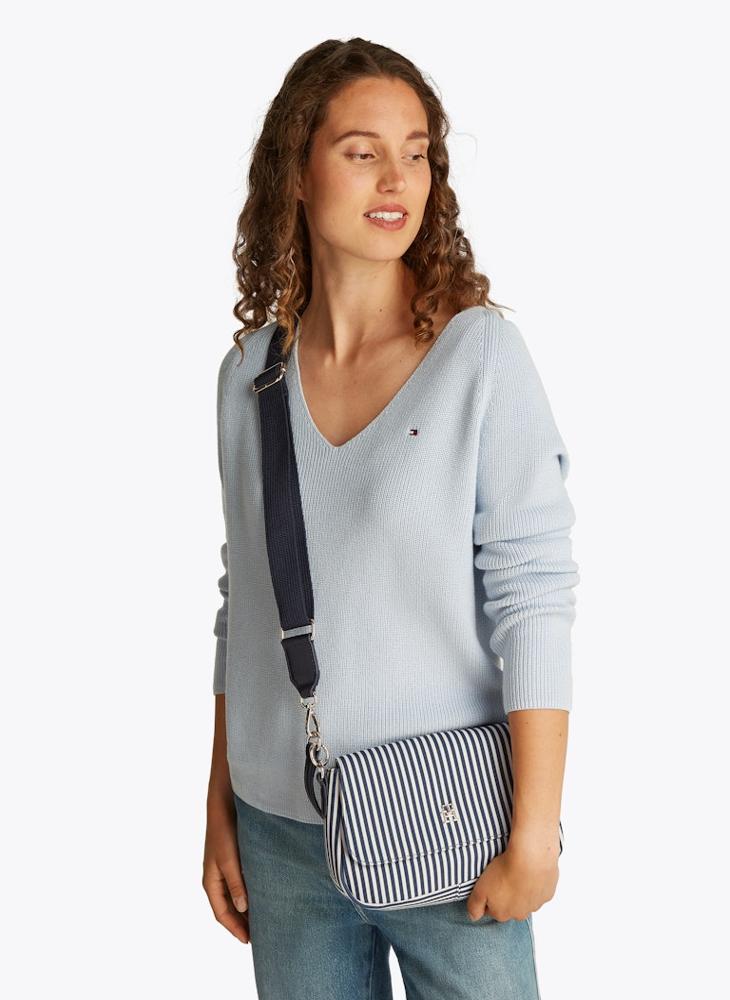 buy-tommy-hilfiger-convertible-crossbody-bag_odb