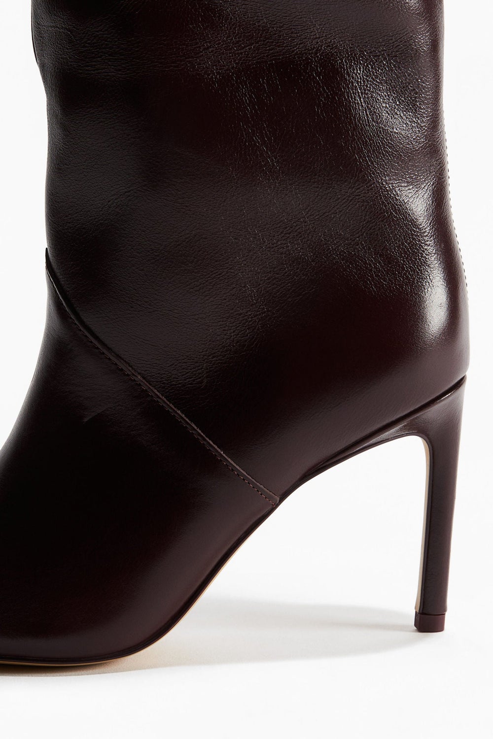 buy-h-m-pointed-knee-high-leather-boots_oeu