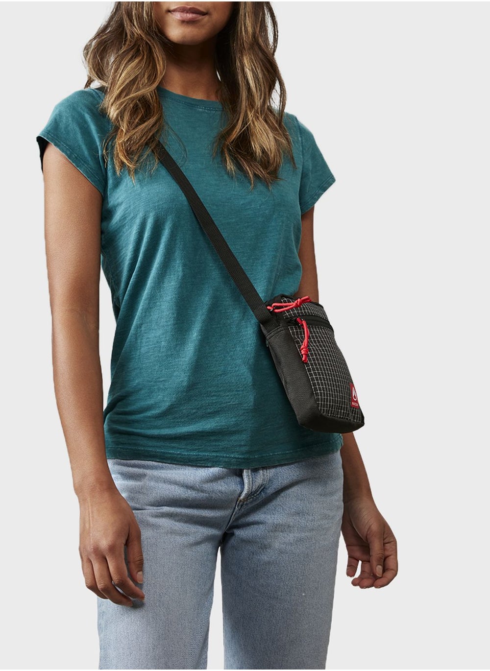 buy-nixon-stash-bag-crossbody_at8