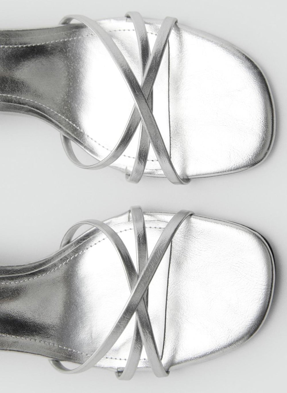 buy-mango-heeled-with-crossed-straps-sandal_wpc