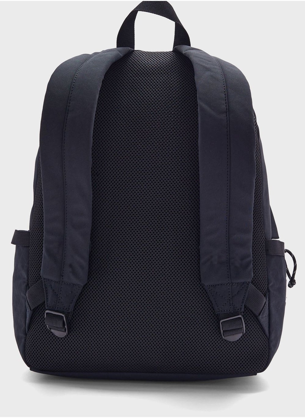 buy-tommy-jeans-logo-backpack_tgd