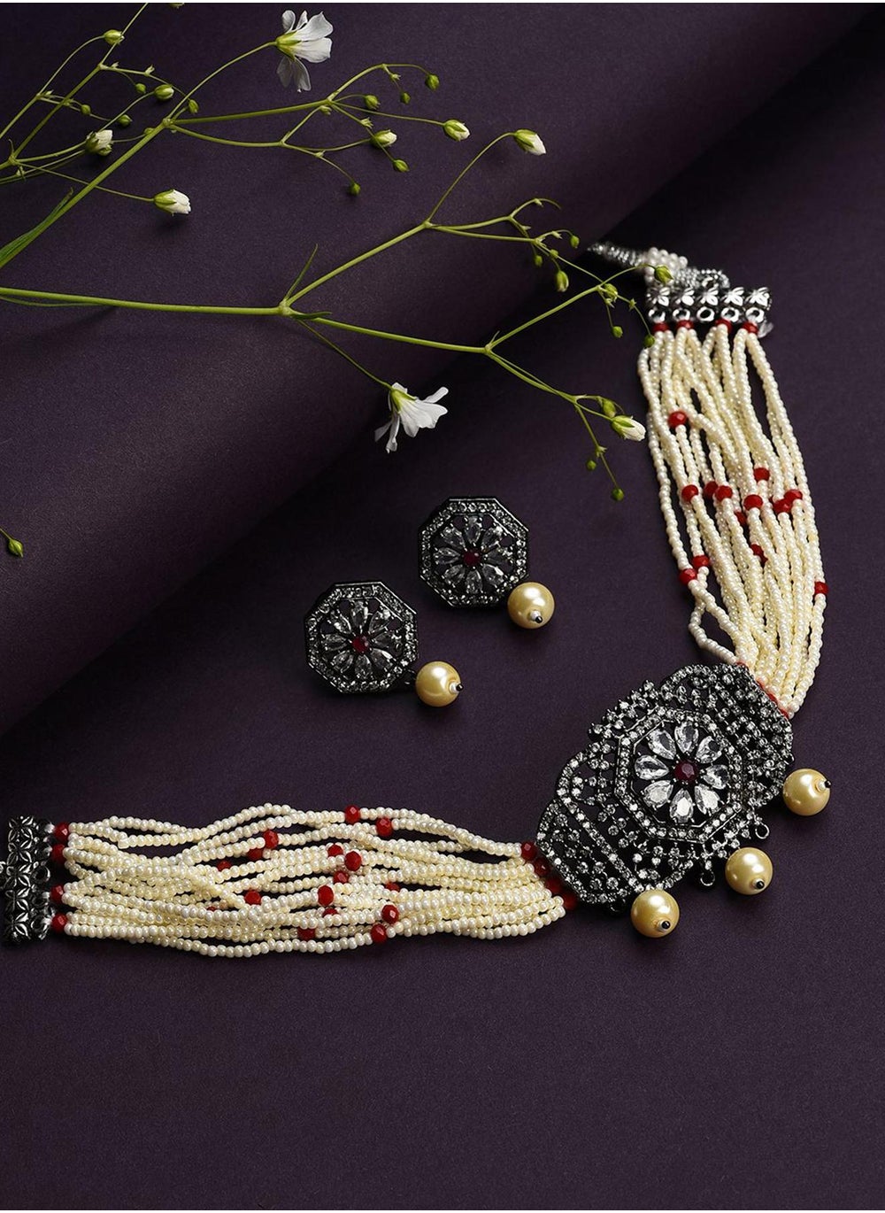 buy-sohi-beaded-oxidised-jewellery-set_4vs