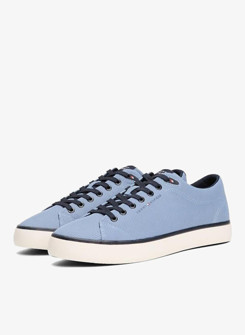buy-tommy-hilfiger-casual-low-top-sneakers_dcn