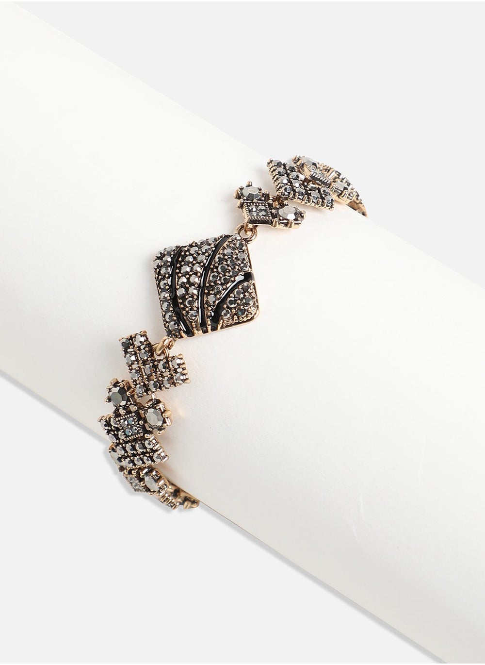 buy-sohi-square-crystal-bracelet_g1u