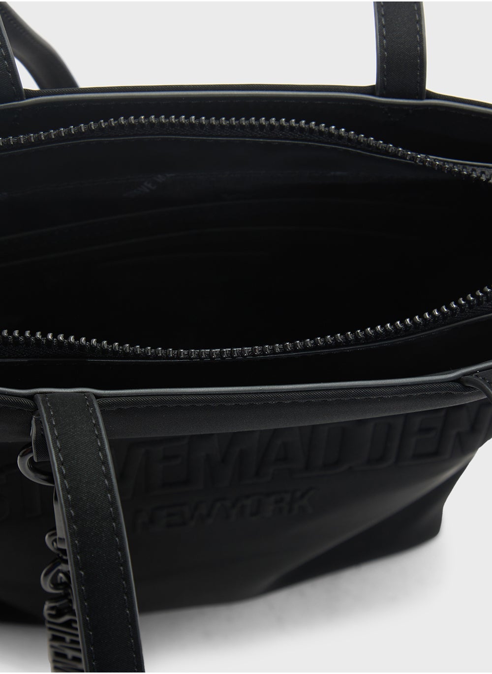 buy-steve-madden-billie-logo-tote-bag_5ij