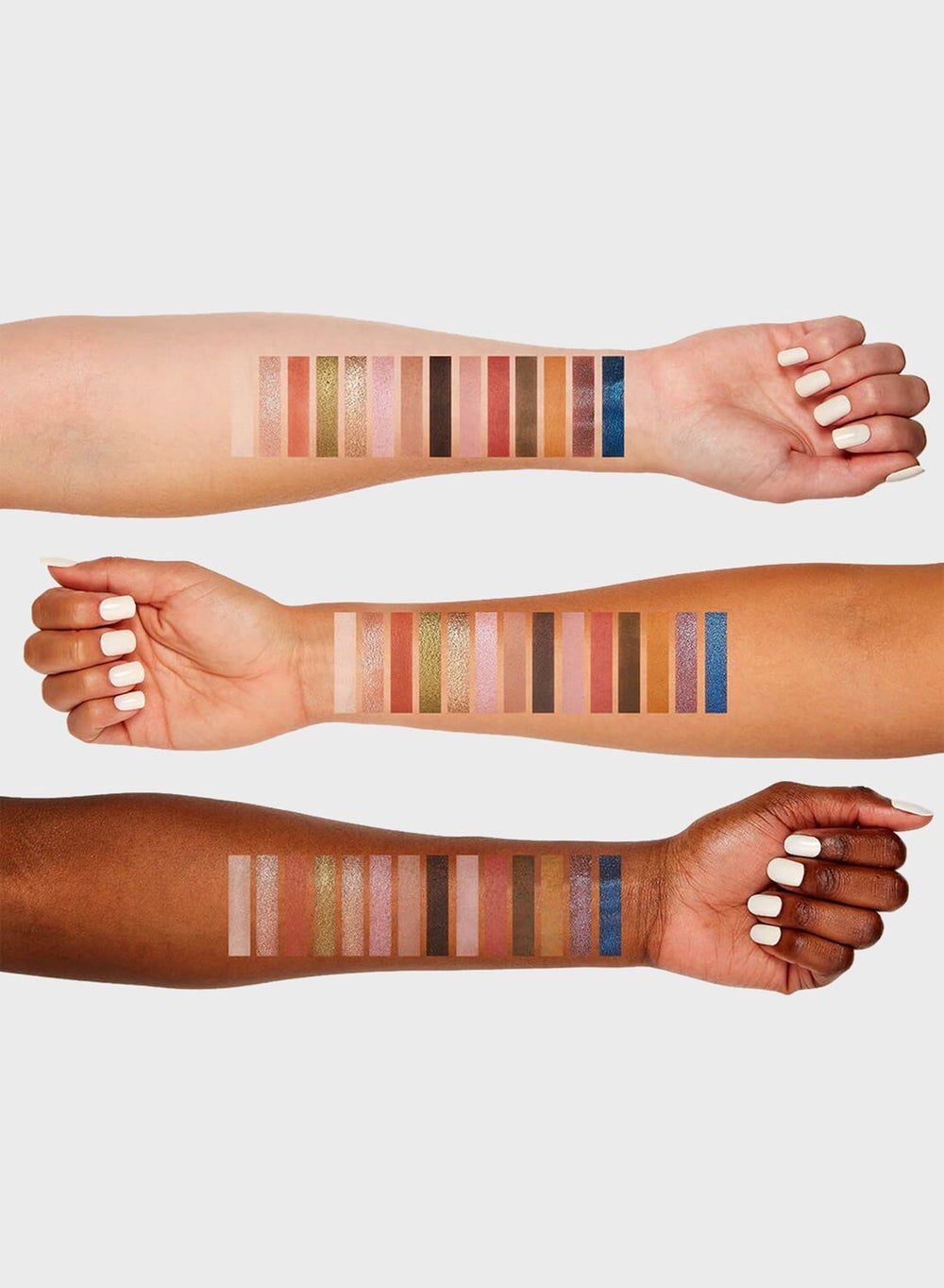 buy-sigma-beauty-sigma-beauty-14-shade-eyeshadow-palette-in-matte-and-shimmer-in-untamed_1re