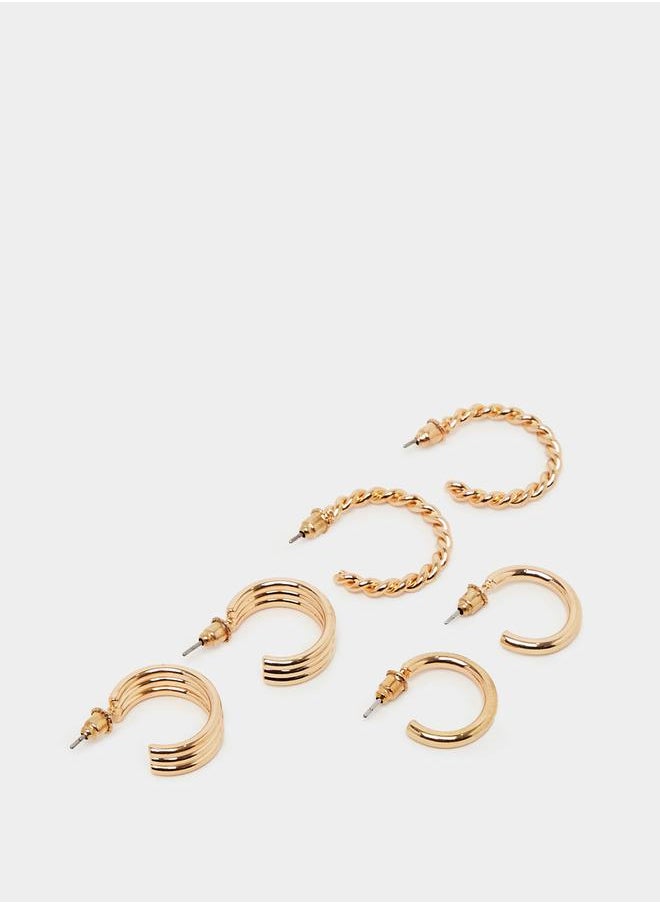 buy-styli-set-of-3-textured-hoop-earrings_60l