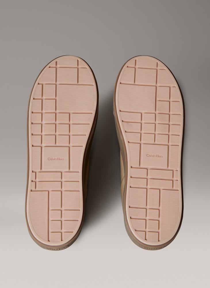 buy-calvin-klein-jeans-casual-low-top-sneakers_vhf