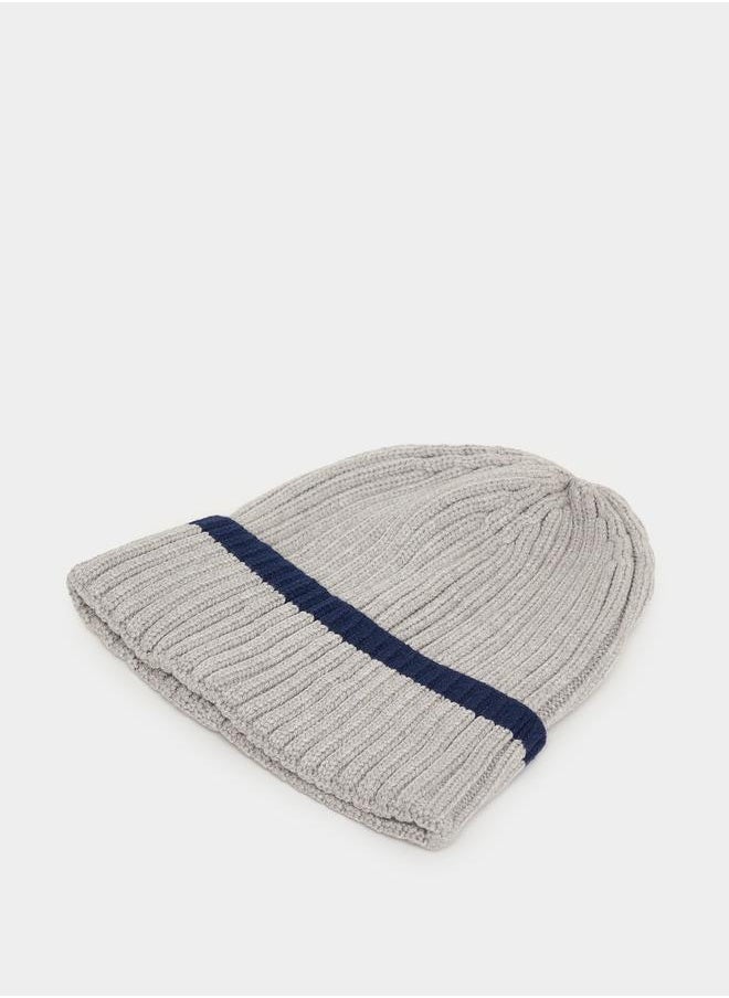 buy-styli-contrast-detail-knit-beanie_rwy