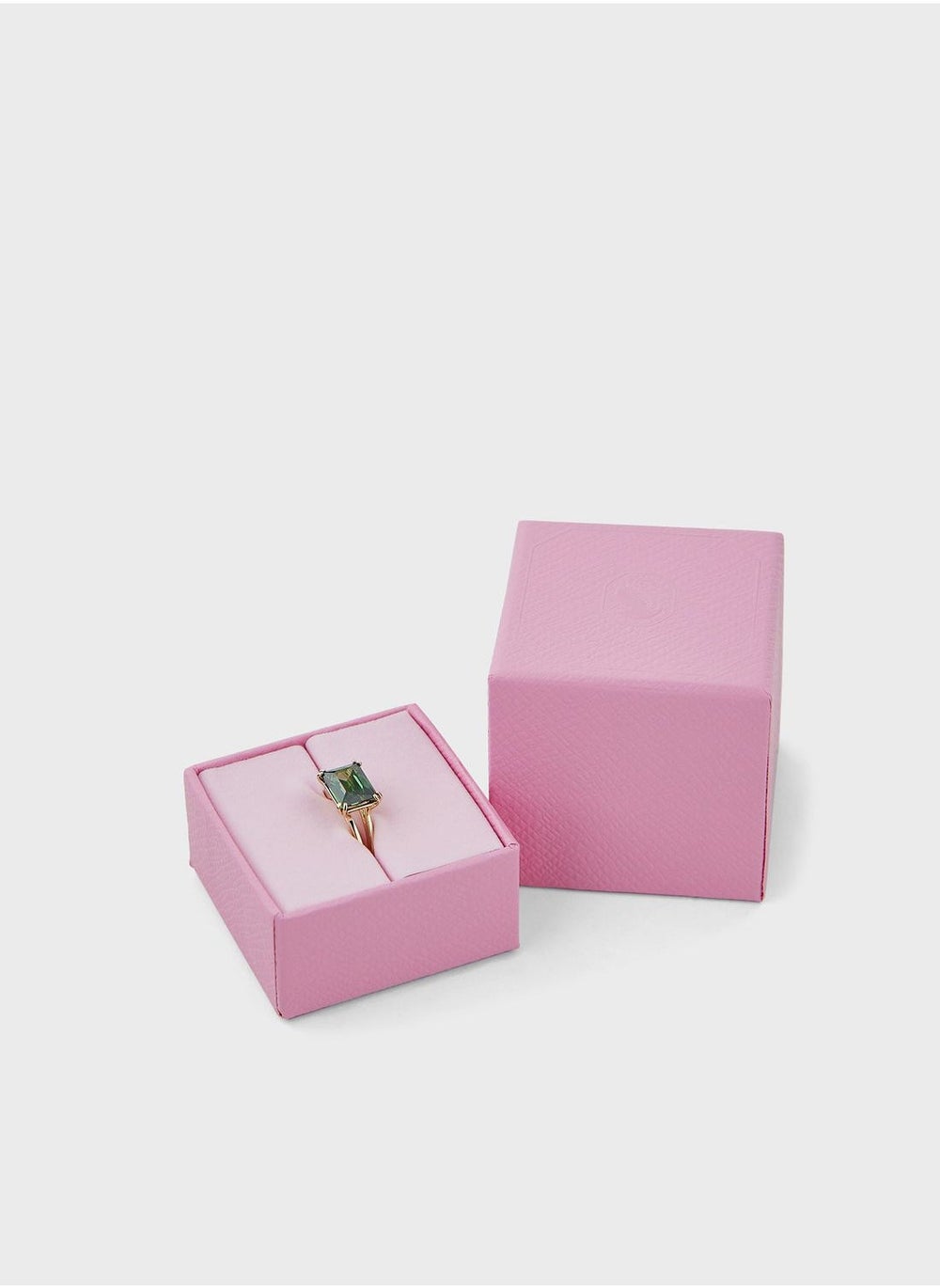 buy-swarovski-matrix-elevated-ring_dd5