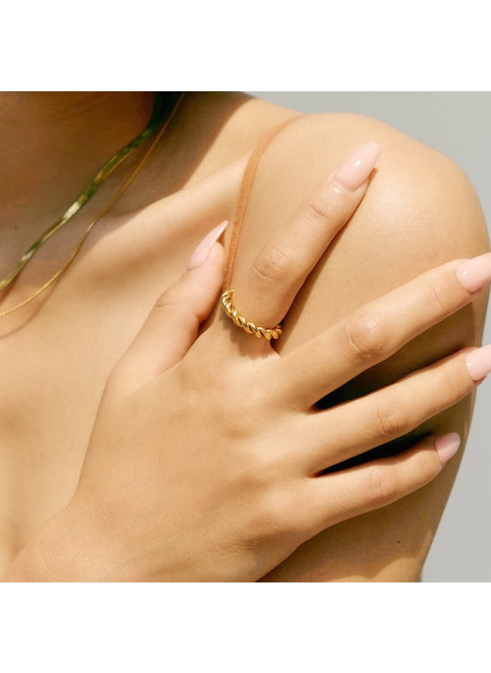 buy-noya-18k-gold-plated-zora-twisted-ring_par