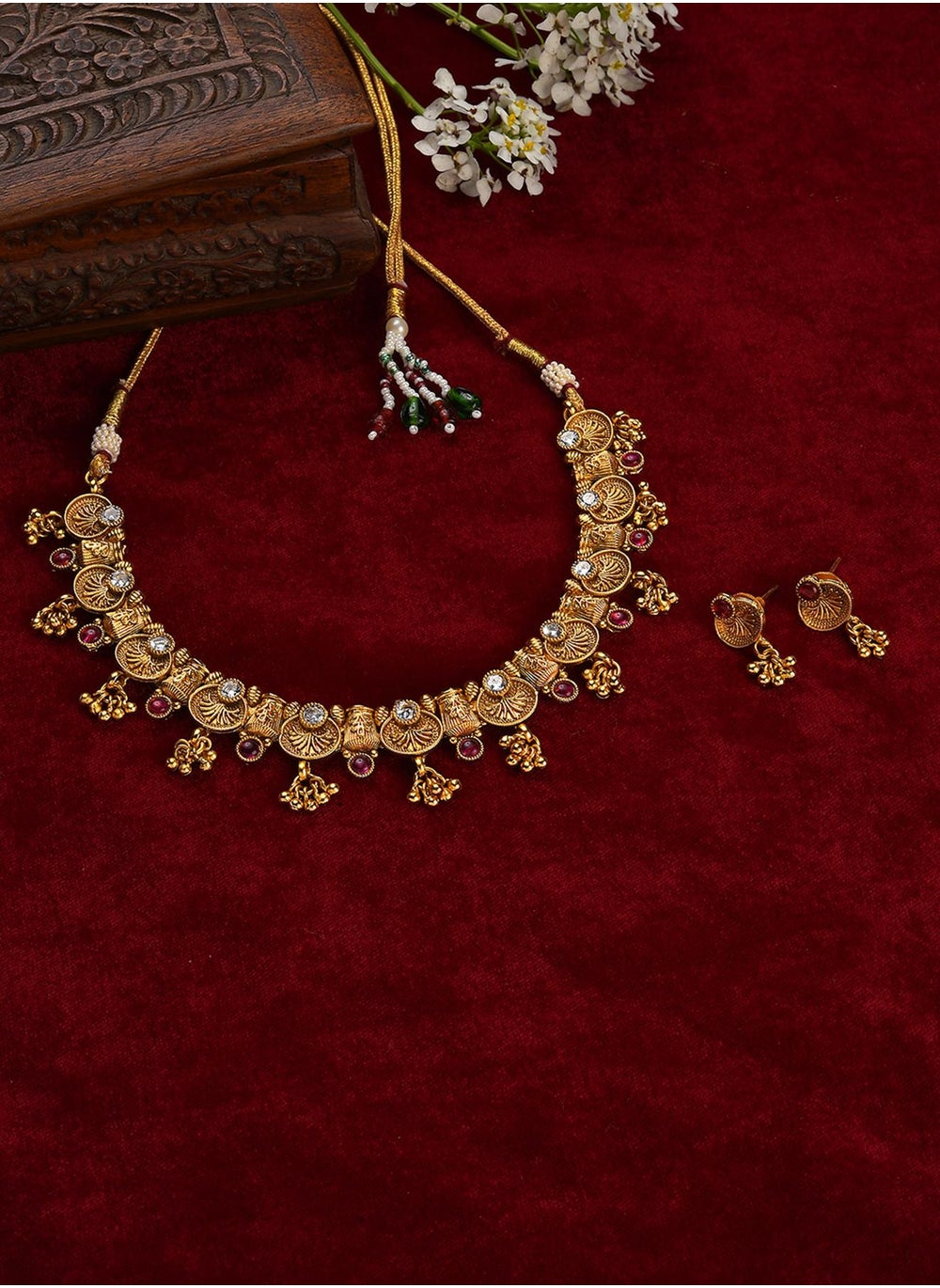 buy-sohi-pink-stone-studded-jewellery-set_xo2