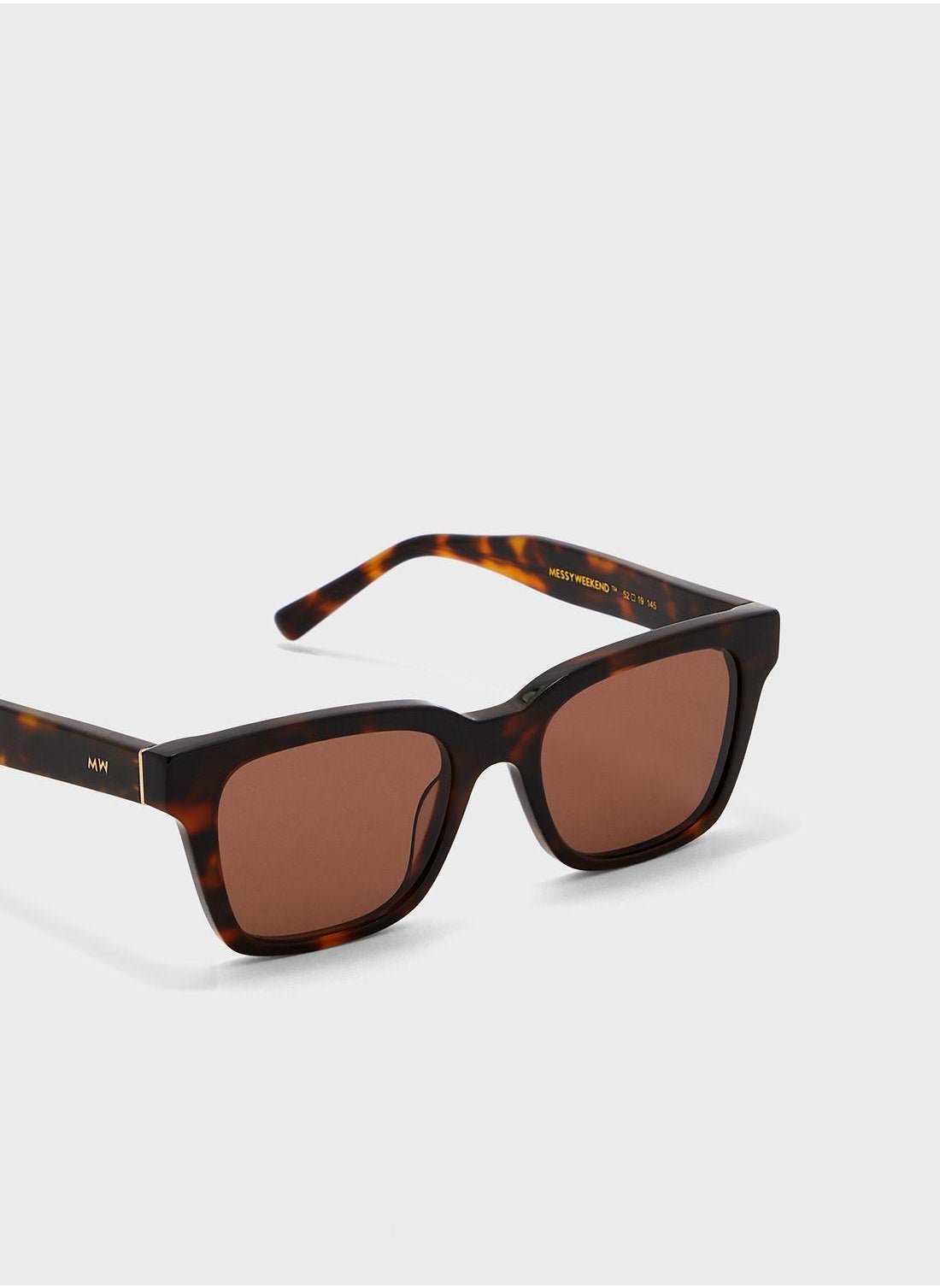 buy-messyweekend-dean-shape-sunglasses_e9z