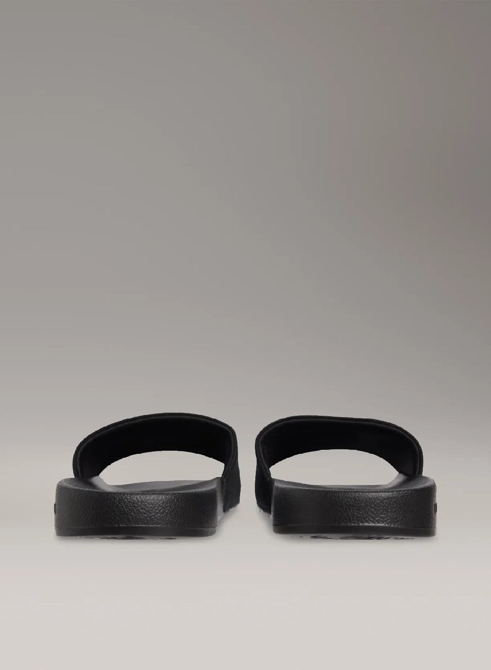 buy-calvin-klein-jeans-logo-slides_m9a