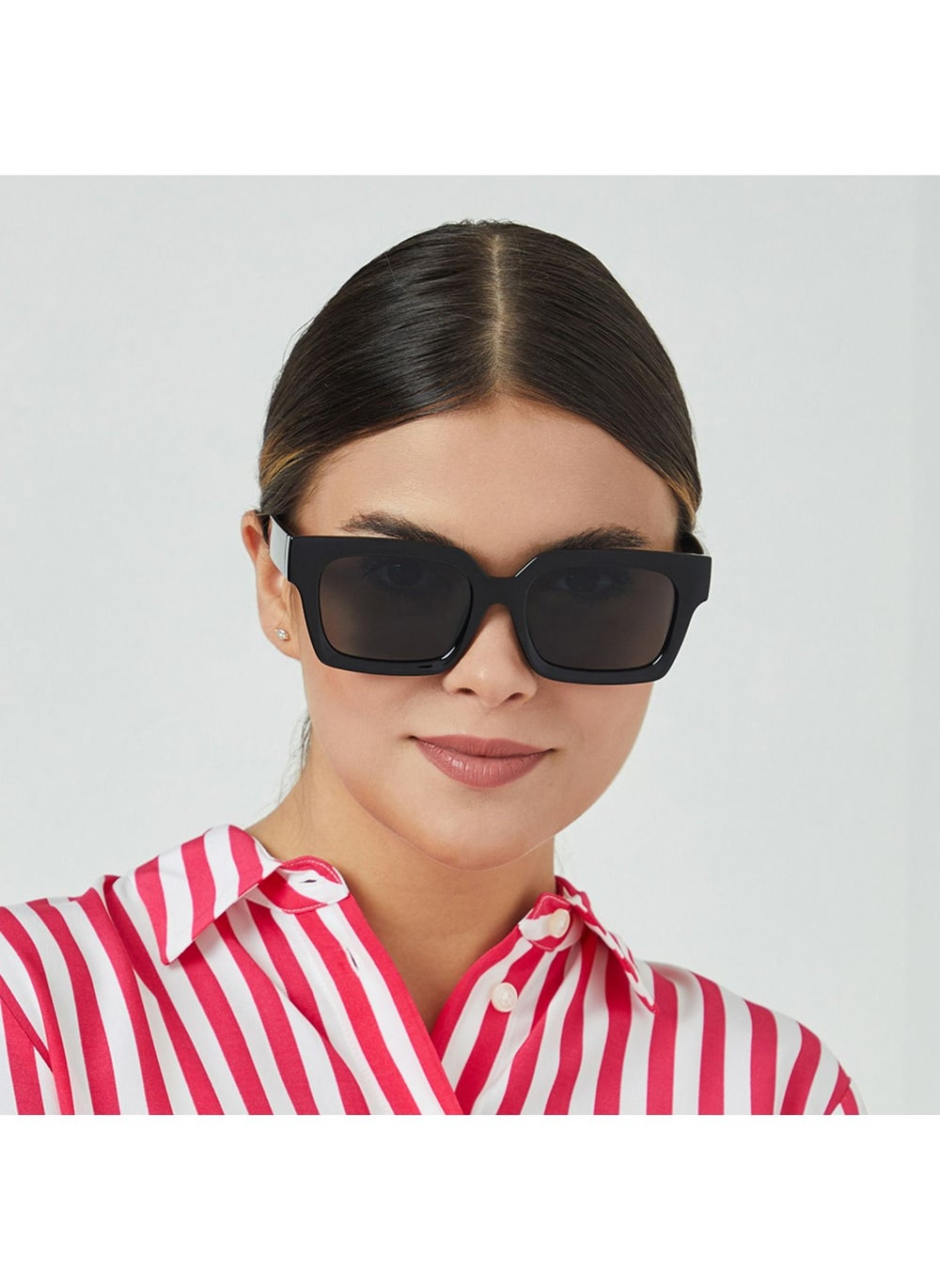 buy-blackout-blackout-by-eyewa-plaza-women-s-sunglasses-black_kp8
