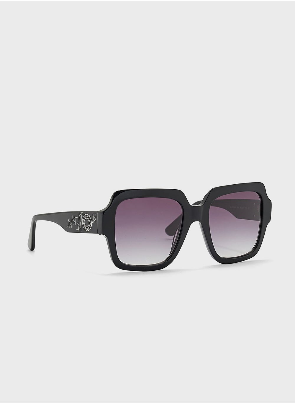 buy-karl-lagerfeld-modified-rectangle-shape-sunglasses_mv3