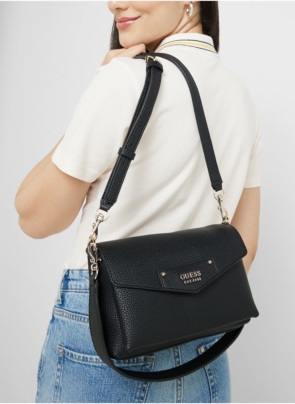 buy-guess-eco-brenton-flap-over-crossbody_7o7